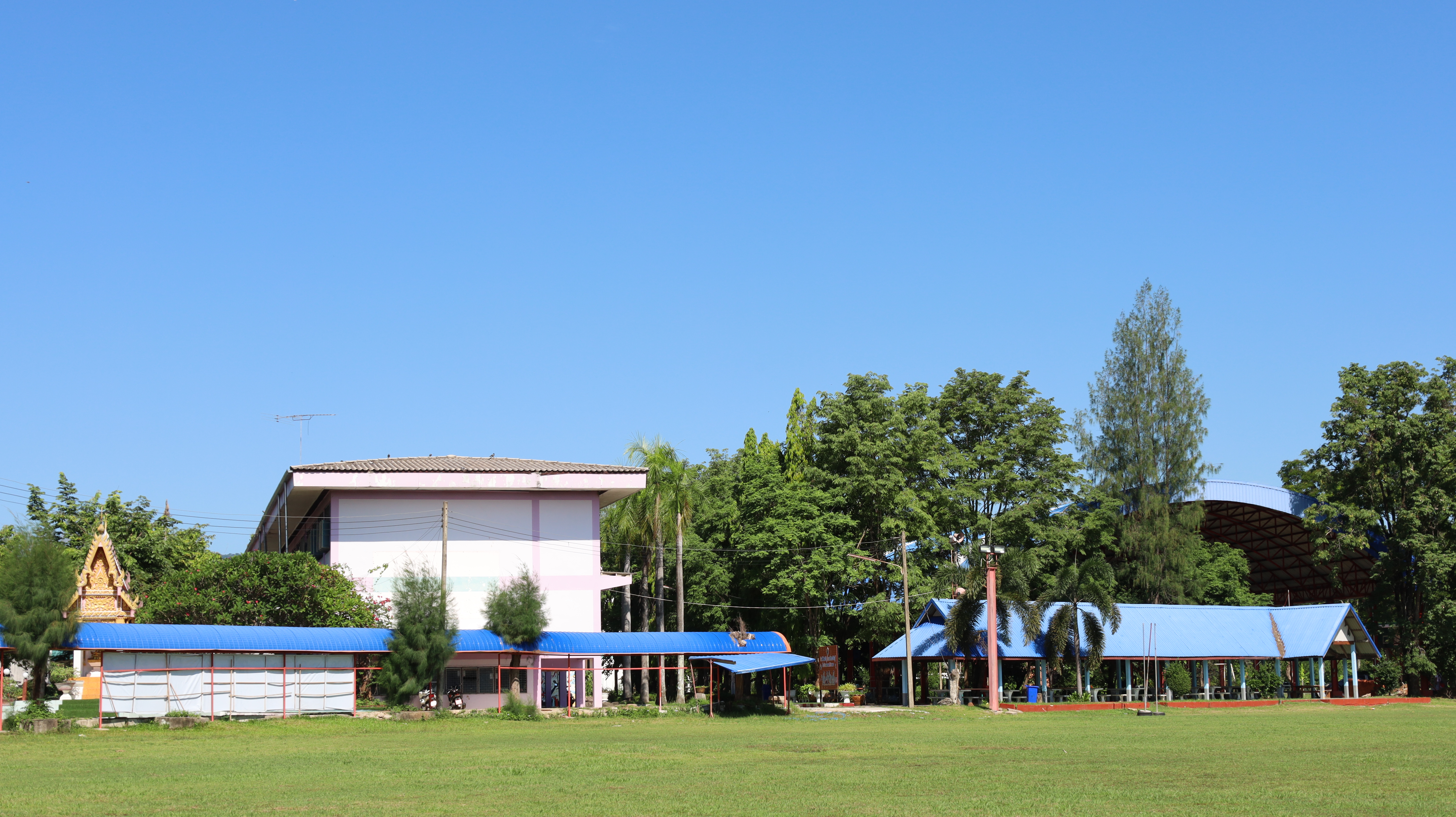 สนามกีฬาบอล